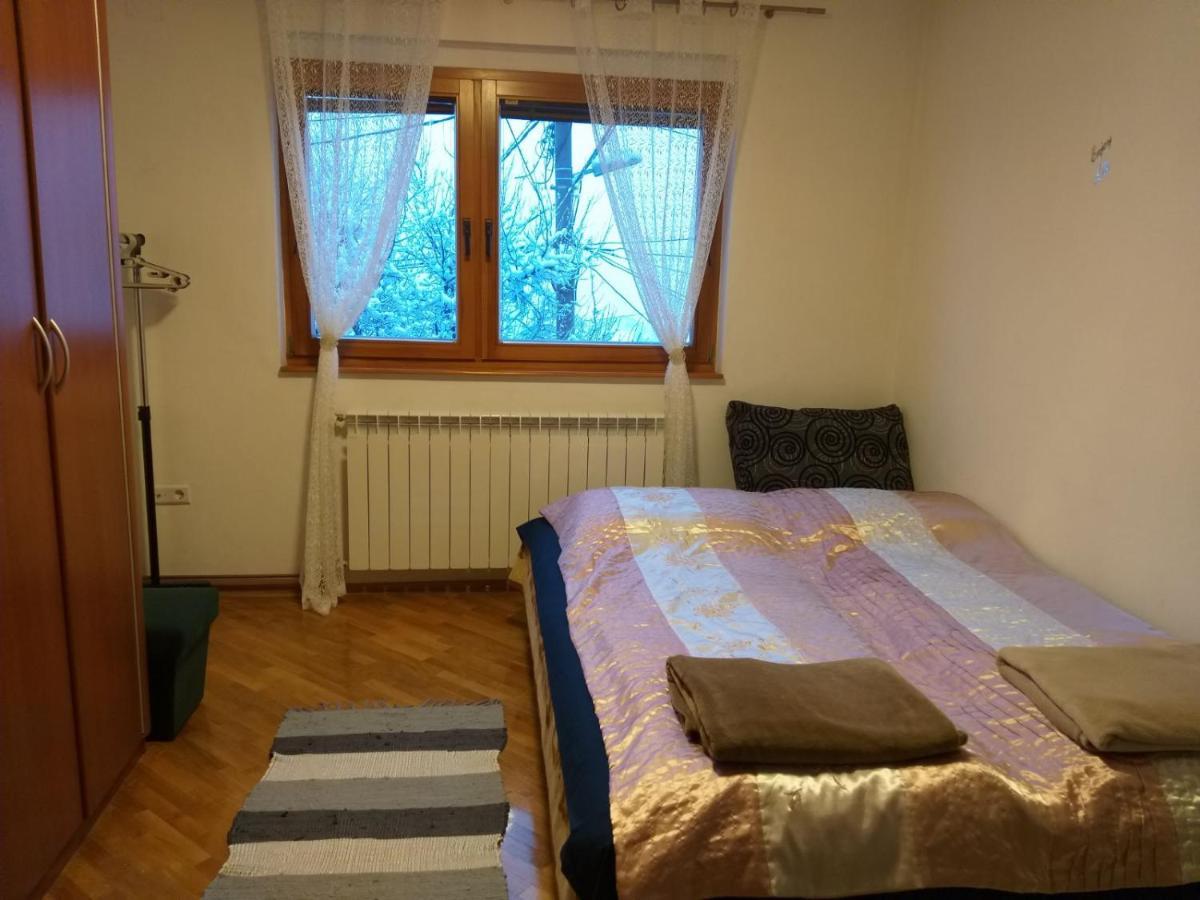 Apartamento Sa Garazom I Internetom Sarajevo